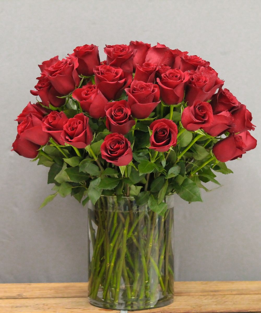 60 Red Roses Romantic Bunch